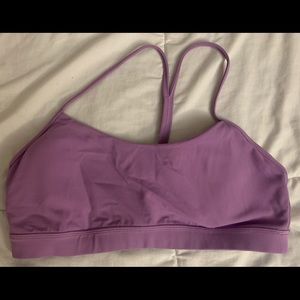 Lululemon flow y sports bra